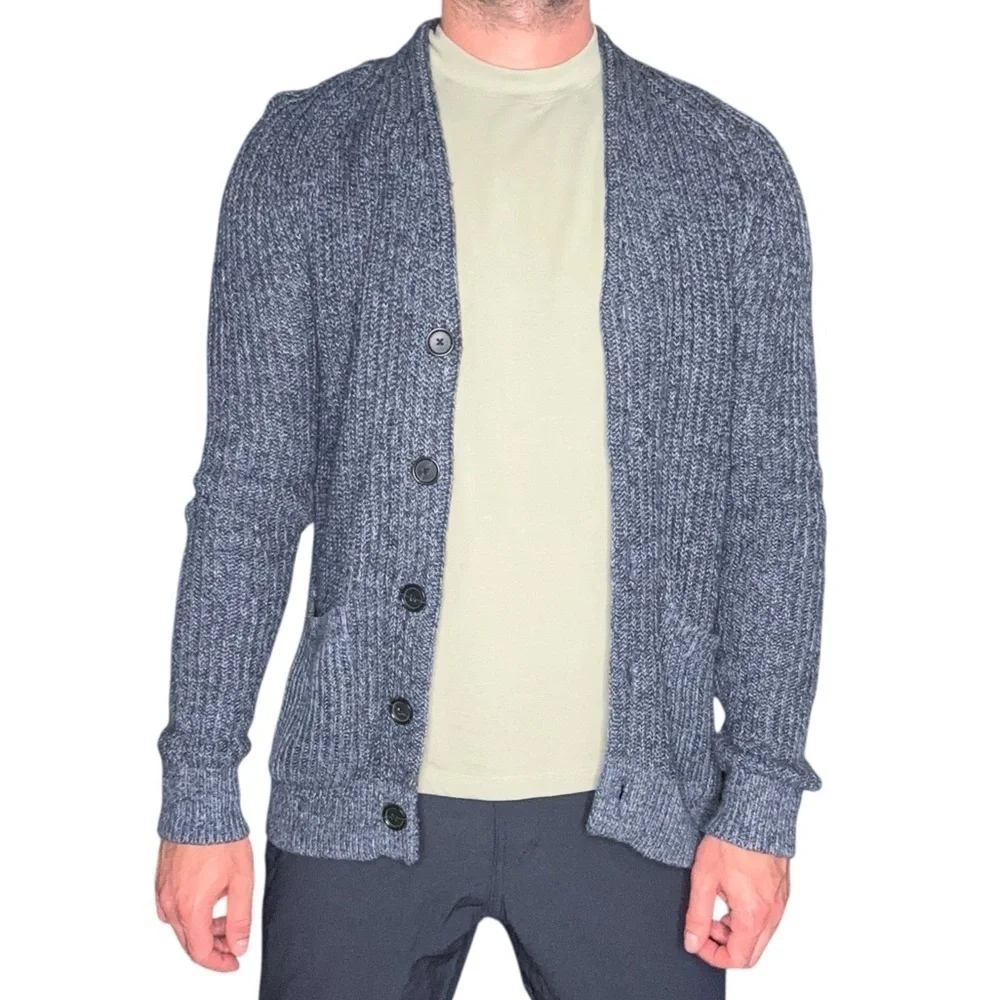 Banana Republic Men’s Ribbed Cardigan Sweater Size Small New Blue Heavy Knit